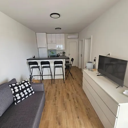 Apartment Ena *